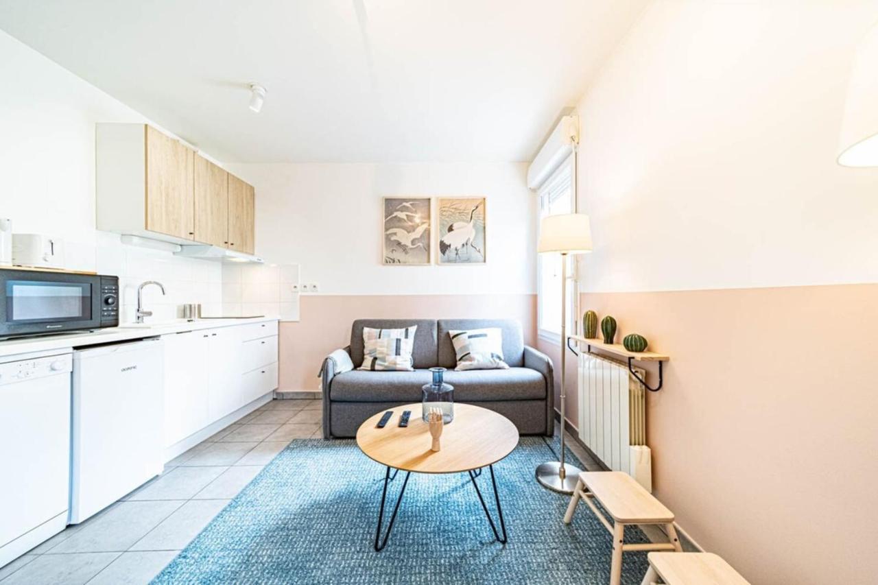 Le Petit Montel- Studio Avec Garage-Metro Valmy 里昂 外观 照片